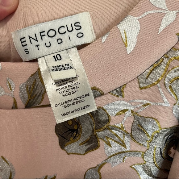 Enfocus Studio Pink Silver Floral Sleeveless Back Zip Midi Dress Womens Size 10 - Picture 11 of 12